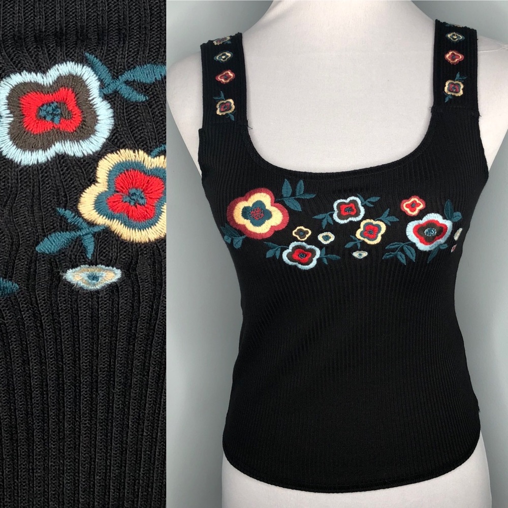 NWT! Buffalo Floral Knit Tank